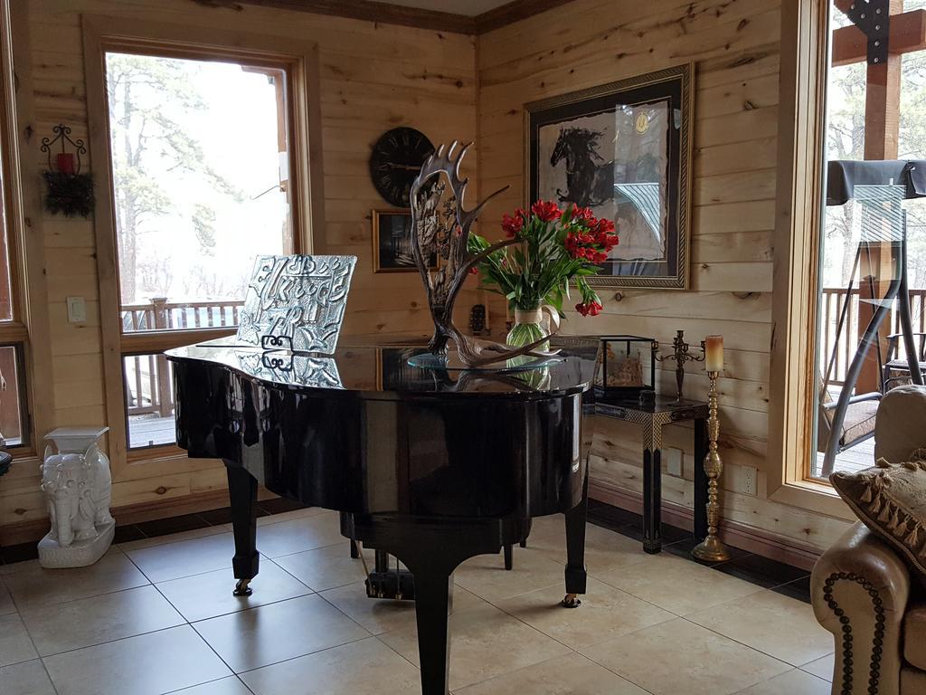 פגוסה ספרינגס Elktrace Bed And Breakfast מראה חיצוני תמונה