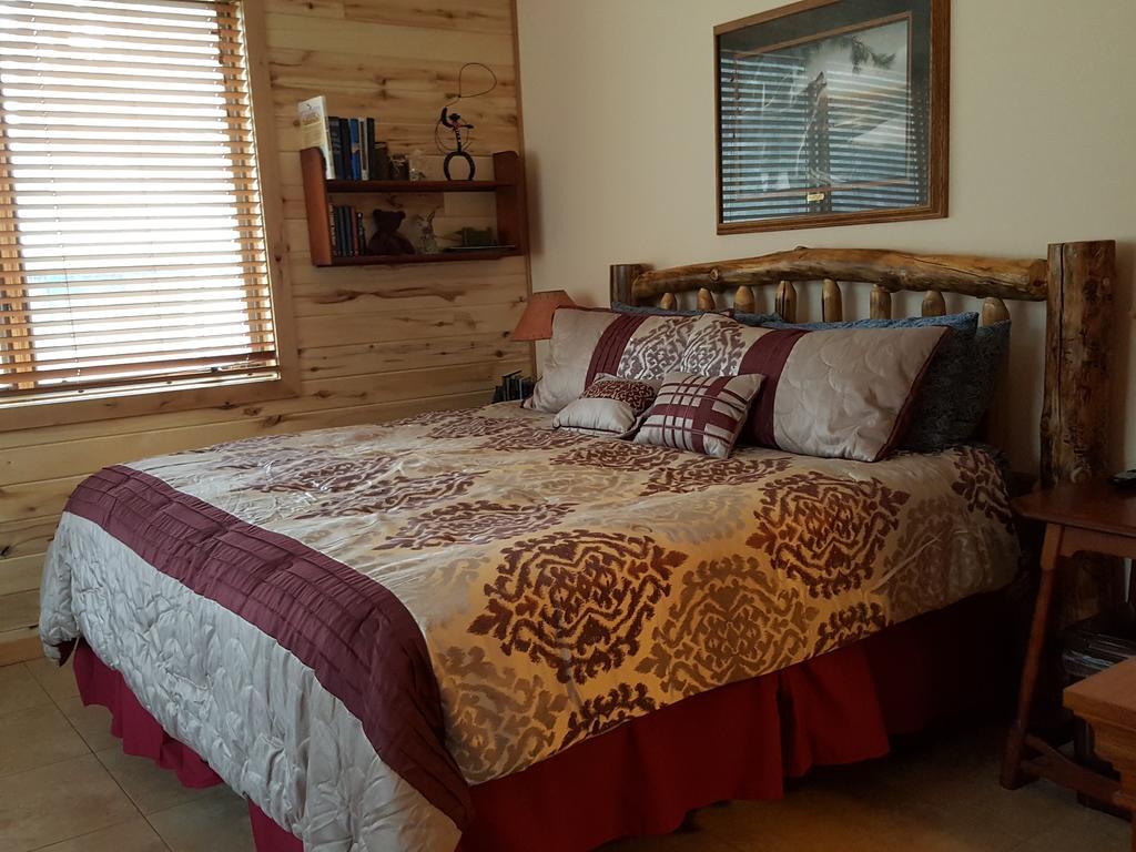 פגוסה ספרינגס Elktrace Bed And Breakfast מראה חיצוני תמונה