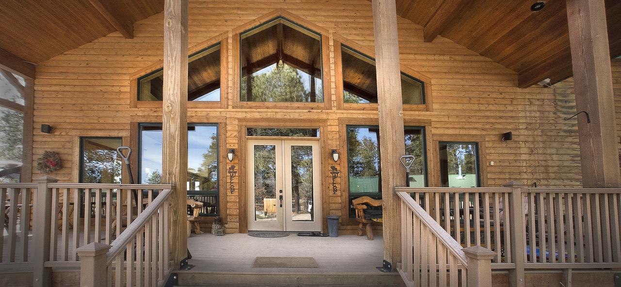 פגוסה ספרינגס Elktrace Bed And Breakfast מראה חיצוני תמונה